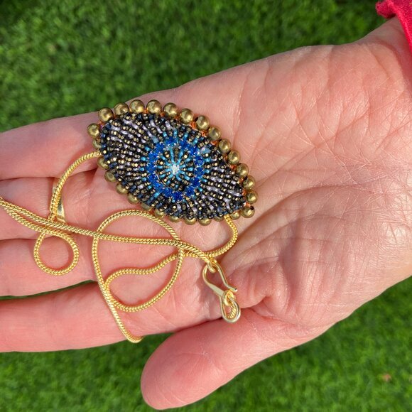 De Petra hand beaded eye necklace - Picture 1 of 5